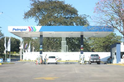 Asaltan estación de servicios y se llevan G. 70 millones