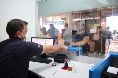Viajeros procedentes del extranjero deberán realizar cuarentena de cinco días