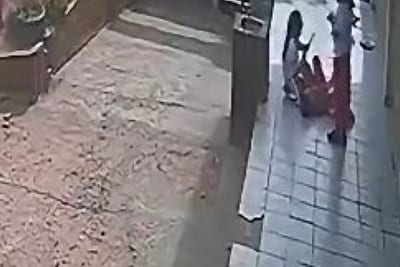 Agresión escolar en Ñemby: niña golpea con un palo a compañero de 7 años