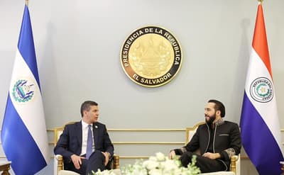 Peña y Bukele acuerdan fortalecer integración y comercio