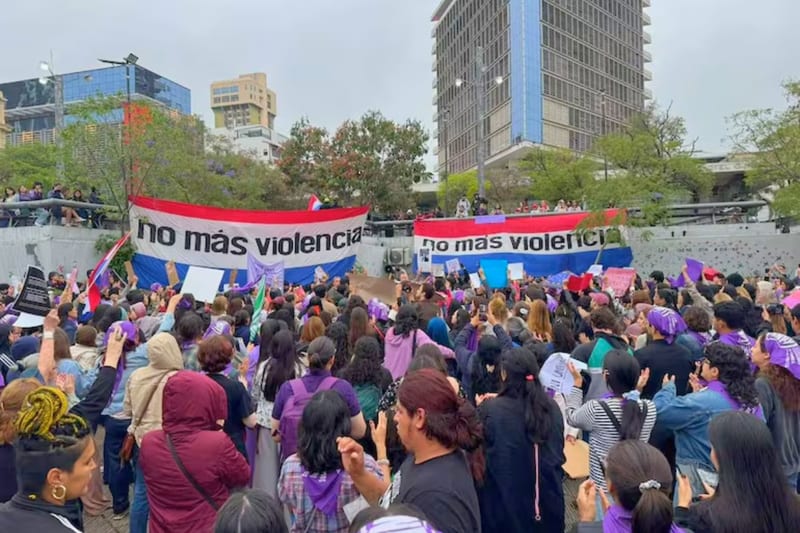 Multitudinaria marcha exige justicia para Deisy Paola