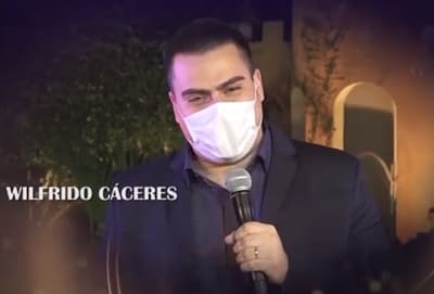 “Humilde” jefe de Gabinete conduce programa de TV