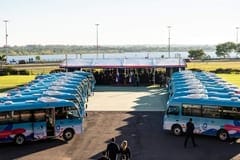 ¿Qué son los bibliobuses presentados por el Gobierno?