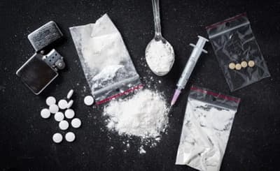 Investigan muerte de adolescente por “sobredosis”
