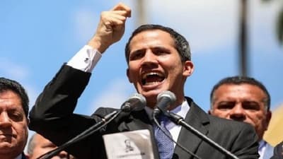 Guaidó se autoproclama presidente de Venezuela