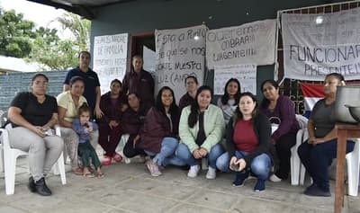 Trabajadoras de hogar de ancianos reclaman pago de nueve meses de salarios