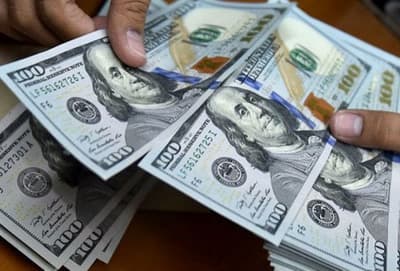 Dólar en retroceso: Mercado cambiario paraguayo se estabiliza en G. 7.410
