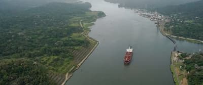 Trump evalúa aumentar presencia militar en el Canal de Panamá