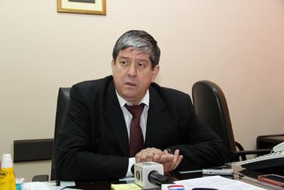 No hay tiempo para enmienda constitucional