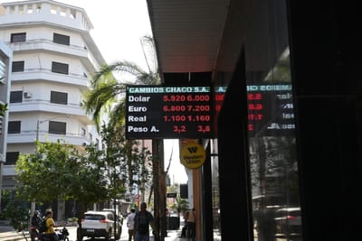 Dólar cae a G. 5.961 y alcanza su menor cotización en casi siete años