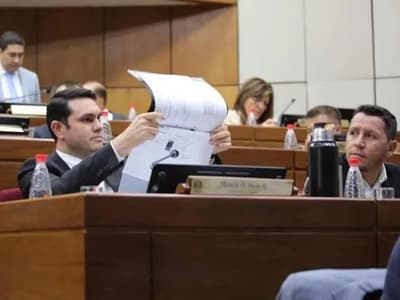 Caso Rivas: Fiscalía sin pruebas concluyentes sobre título falso
