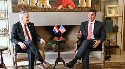 Peña se reúne con embajador de Estados Unidos a puertas cerradas