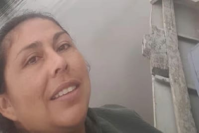 Docente viaja tres horas en canoa para dar clases