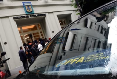 Operativos simultáneos en la AFA y en clubes argentinos por la causa Sur Finanzas, vinculada a un presunto esquema de lavado de dinero