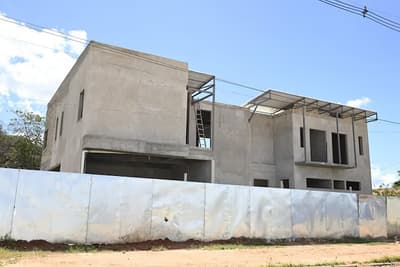 Inconsistencias en compra-venta de terreno de diputada Vega