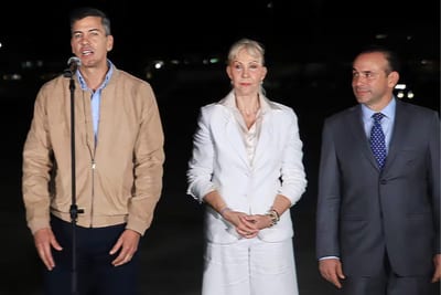 Peña, fuera del país: está en Colombia para la investidura de Abelardo De la Espriella