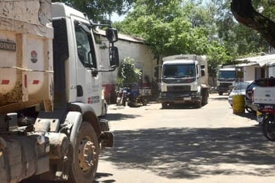 Concejal denuncia presunto negocio millonario con camiones de basura