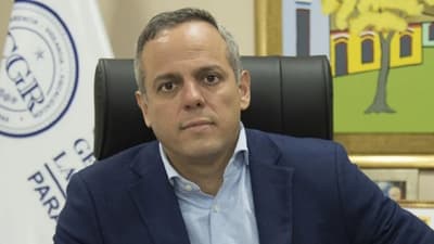Contralor afirma: Cartismo no puede expulsar a Kattya del Congreso