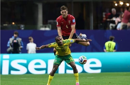 La segunda fecha del Mundial comenzó con un empate entre República Checa y Sudáfrica