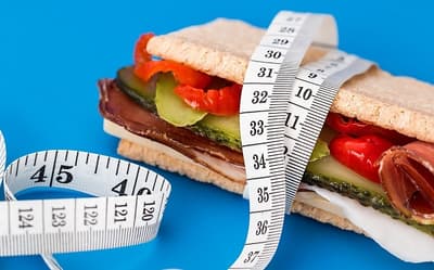 ¿Haces ejercicio pero comes mal? ¡Cuidado con los riesgos!