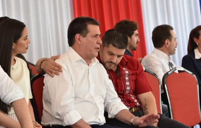 Nenecho niega que le pidieran renuncia en medio de rumores