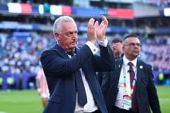 Alfaro pone en duda su continuidad al frente de la Albirroja