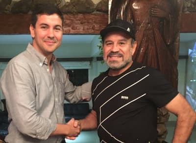 Peña hace las paces con futbolistas