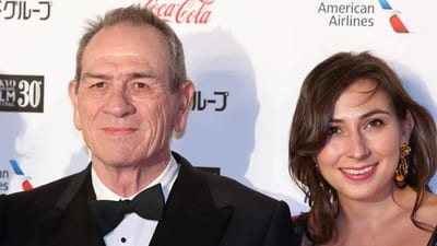 Hallan muerta a hija de Tommy Lee Jones en día de Año Nuevo