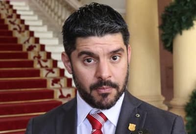 Óscar Rodríguez ve con alivio cambios en financiamiento escolar