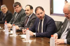 Petropar busca inversores para explorar petróleo