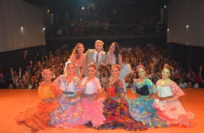 Teatro Latino apuesta a los influencers y logra salas llenas