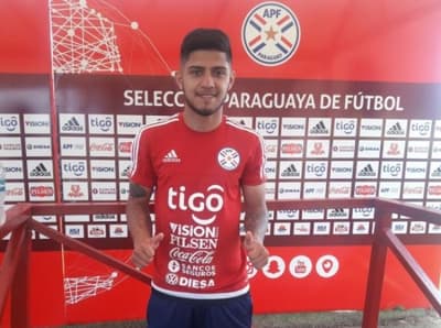 Albirroja: Sergio Díaz y Bruno Valdez se suman a las actividades