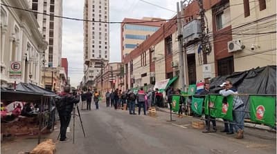 Campesinos exigen tierras prometidas frente al Indert