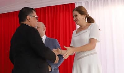 Barán anuncia los ejes de la gestión que pretende desarrollar en Salud