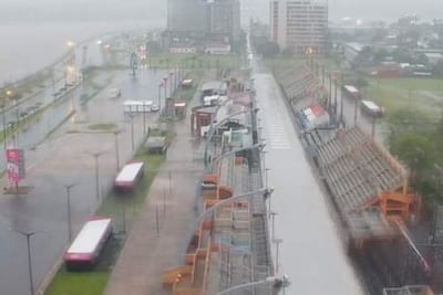 Tormentas en Encarnación: reportan vientos de 100 km/h
