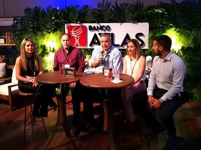 Banco Atlas presentó charla sobre el impacto de la gastronomía en la economía